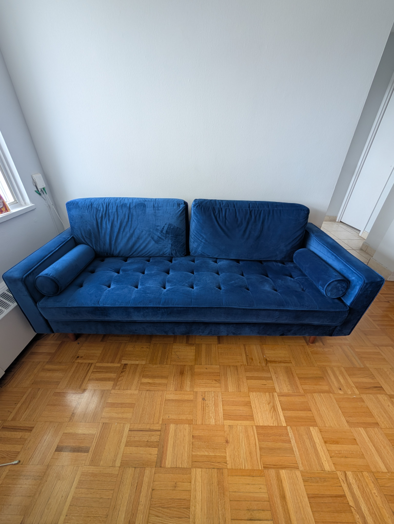 Moving out - AllModern Geo 84" Square Arm Sofa - photo 4