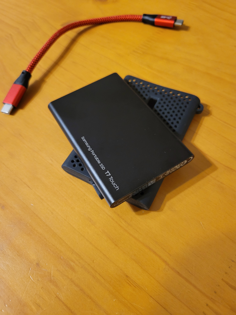 Samsung T7 Touch Portable SSD - 2TB - photo 2