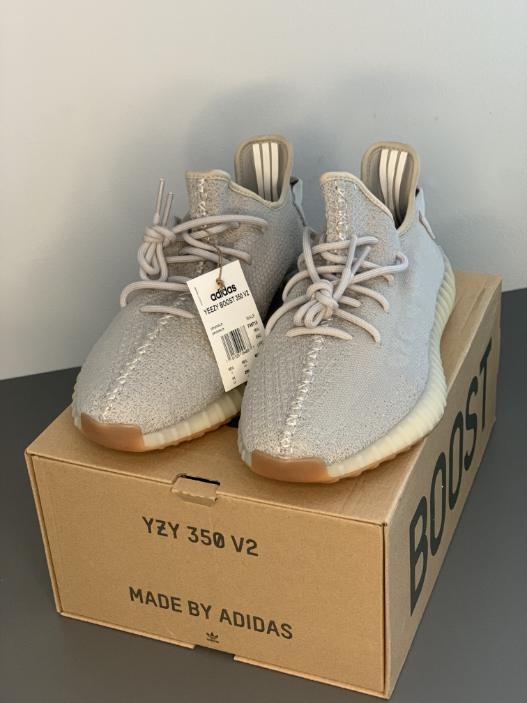Yeezy Boost 350 V2 "sesame"  size 11 men size