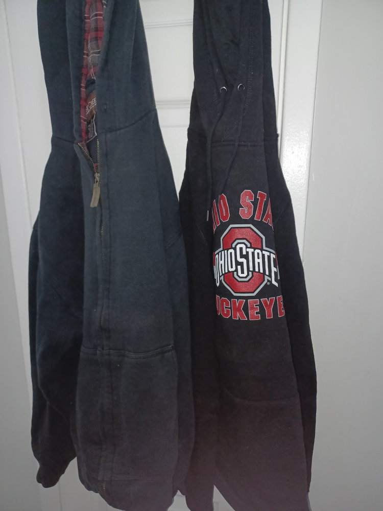 Bundle of preloved clothes for Men and Women - photo 2