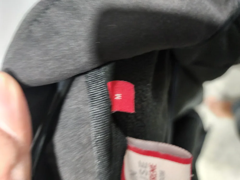 Men's Mountain Warehouse Black Winter Jacket - Medium image indicator(10)