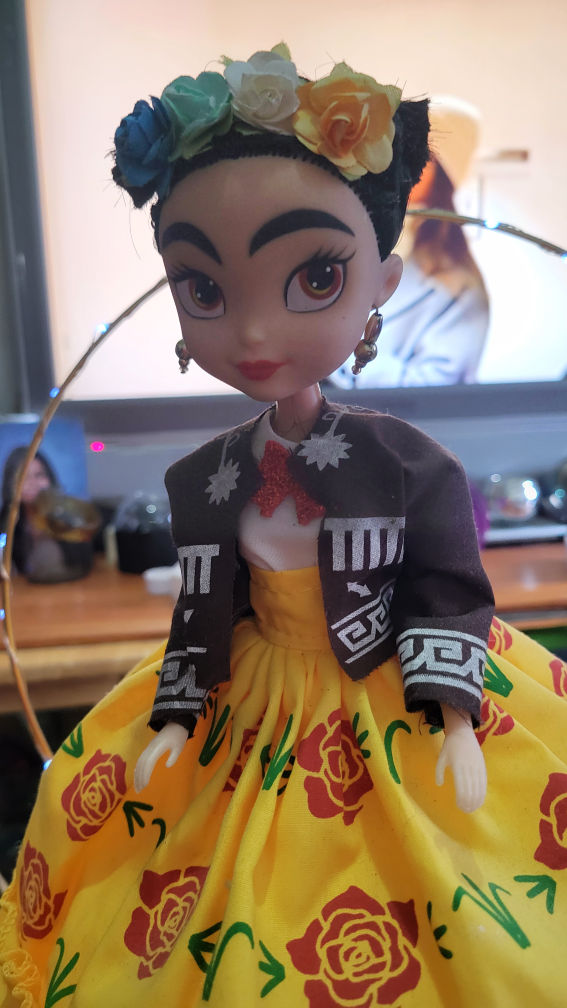 Frida Kahlo Doll with Lights - photo 3