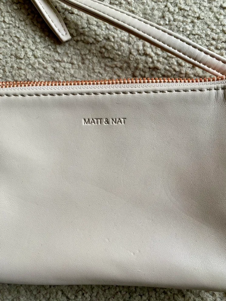 Matt & Nat TRIPLET Vegan Crossbody Bag image indicator(2)
