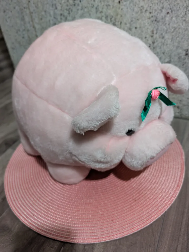 🧡 Cuddly and Clean Piggy Stuffed Animal Free Toys image indicator(3)