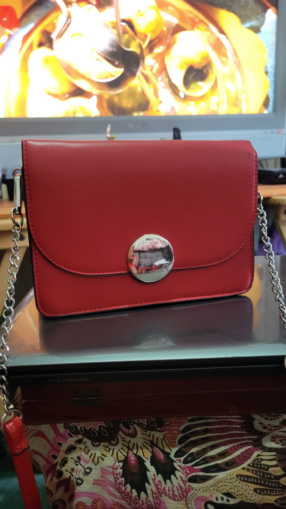 Red Chain Strap Purse