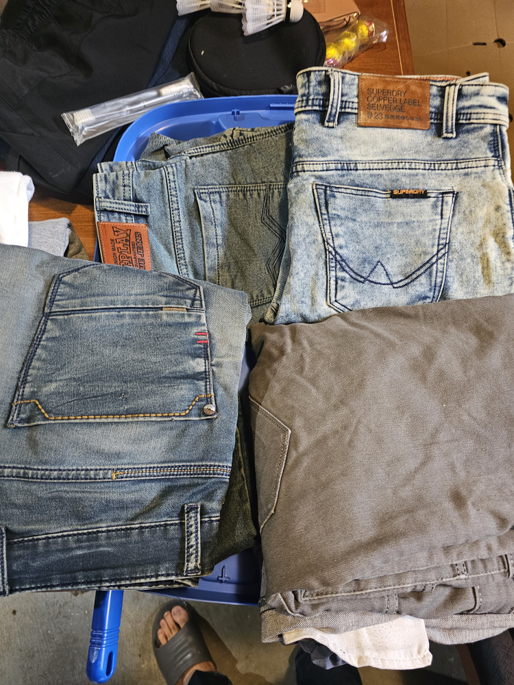 FREE GENTS clothes-Jeans, shirts, etc