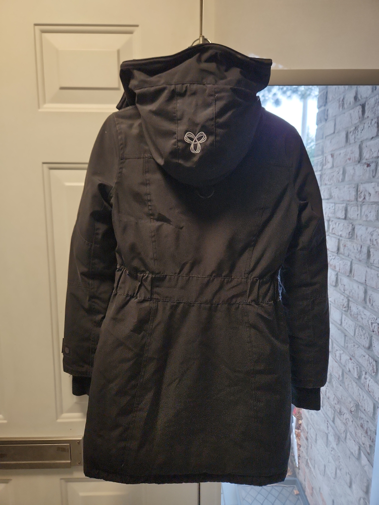 TNA aritzia winter down jacket in good condition - photo 2