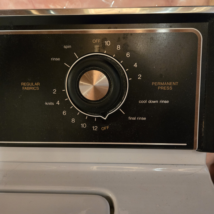 Maytag Washing Machine - photo 2