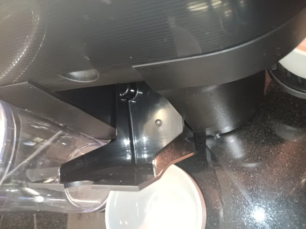 Nespresso Essenza Mini Coffee Machine image indicator(4)