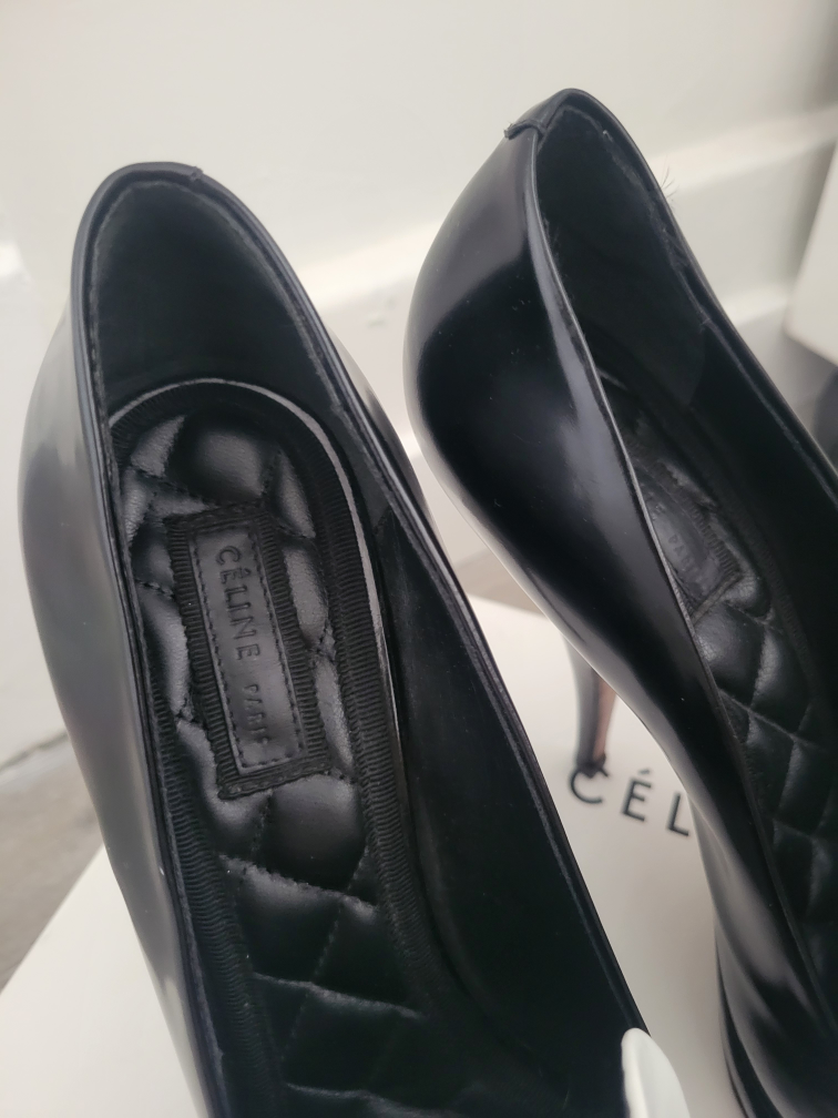Celine Black and White Pointed Toe Heels - photo 2