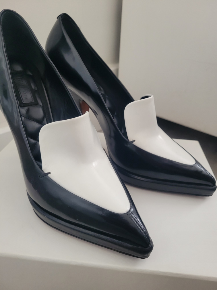 Celine Black and White Pointed Toe Heels - photo 3