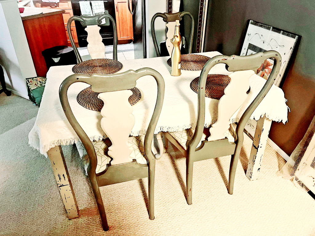 Dining table and chairs set - photo 2