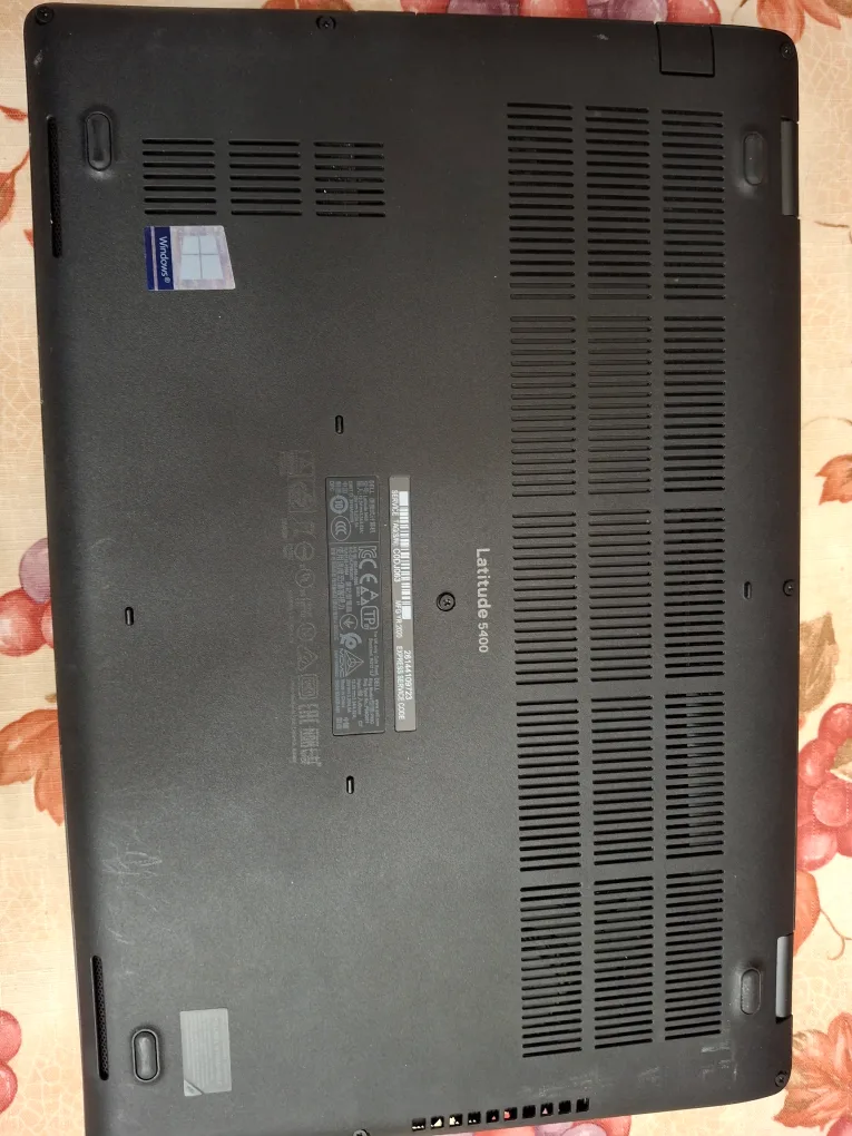 Dell Latitude 5000 Series Laptop image indicator(3)