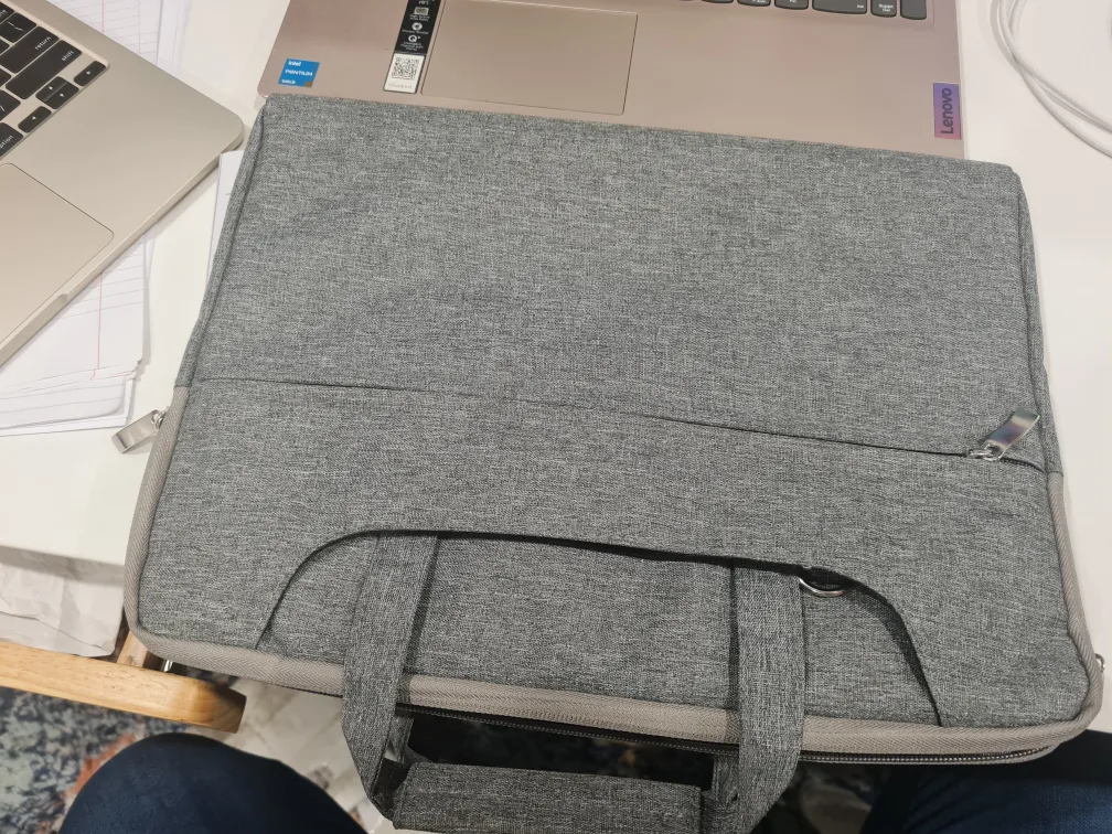 Laptop Case 14.6 Inch image indicator(4)