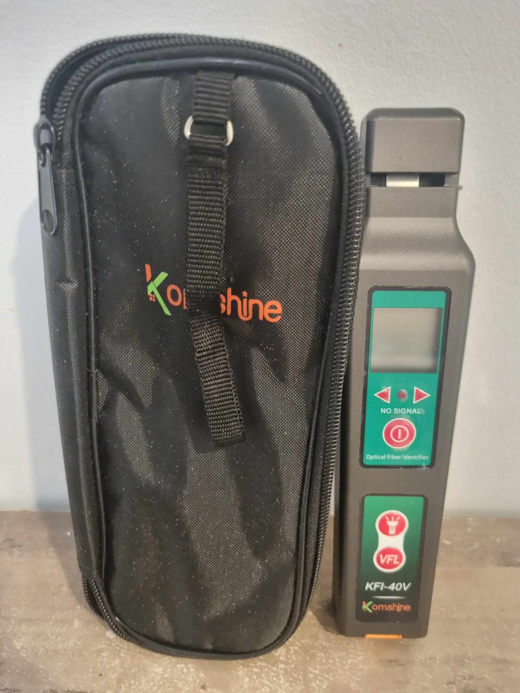 Komsine KFI-40V Optical Fiber Identifier