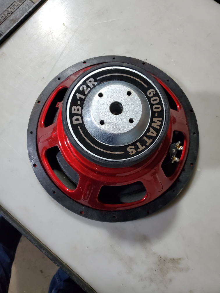 12" Subwoofer Earthquake 600MAX - photo 2