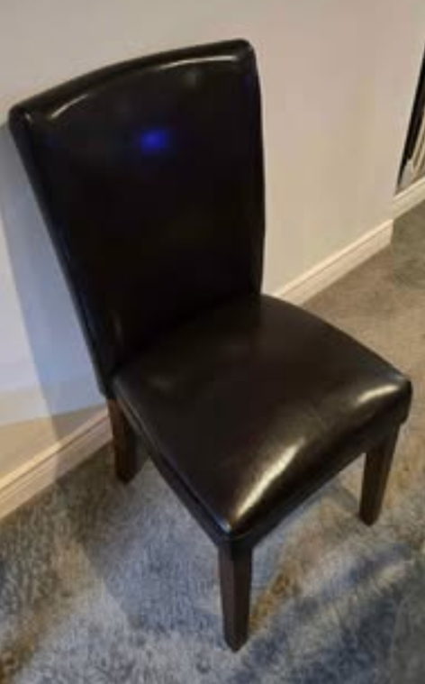 Round Table 4 Brown Leather Chairs - photo 4
