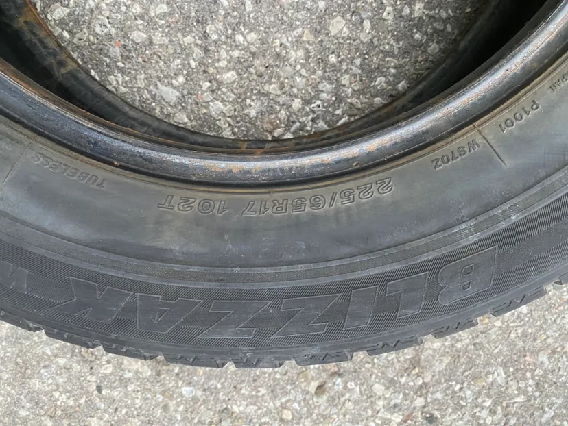 225/65r17 102T/102S winter image indicator(2)