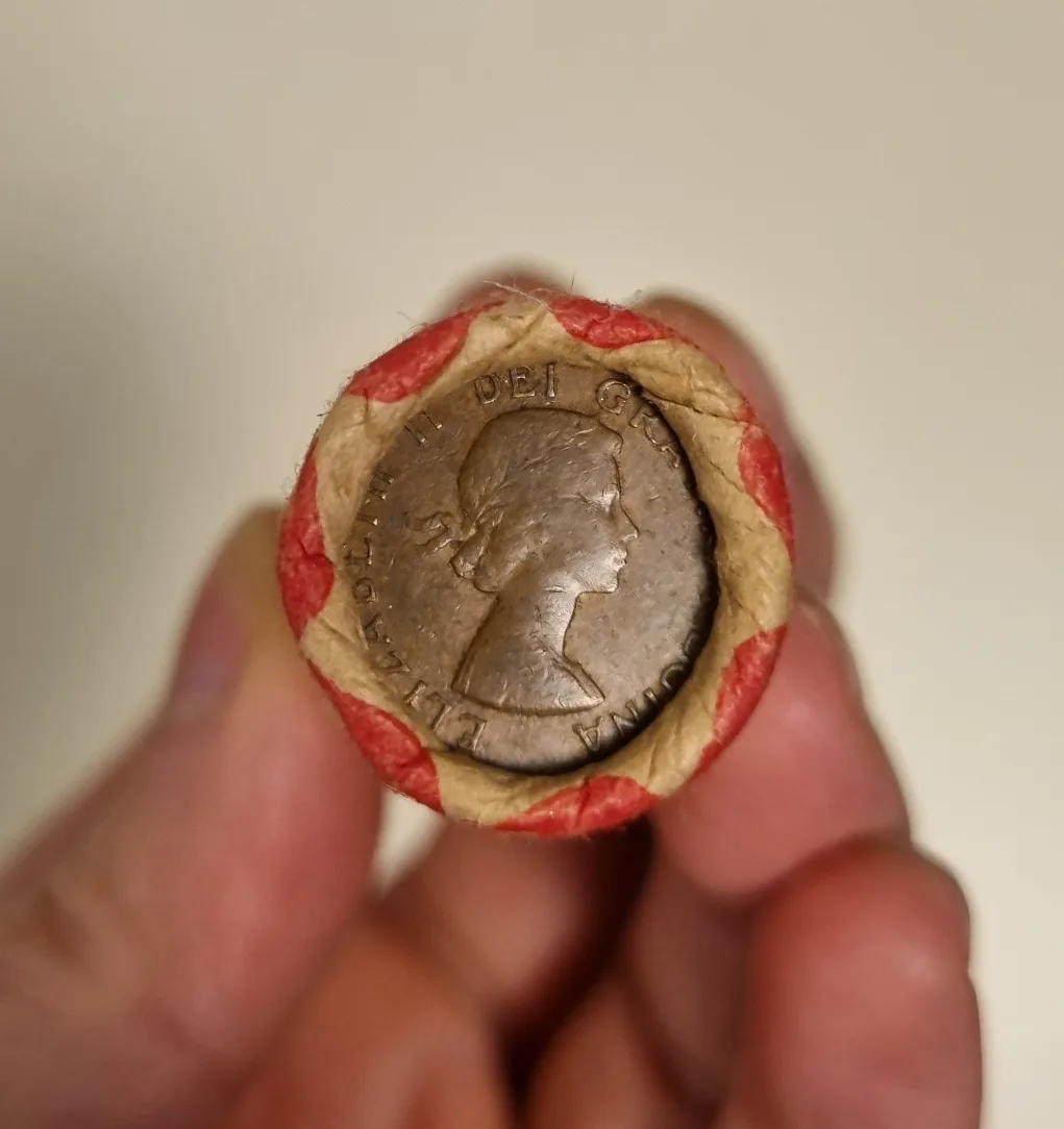 Vintage Rolls of Canadian Pennies image indicator(4)