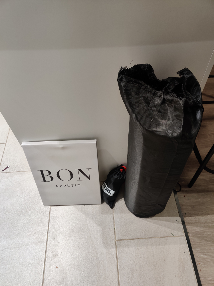 Exercise mat, exercise band and kitchen poster