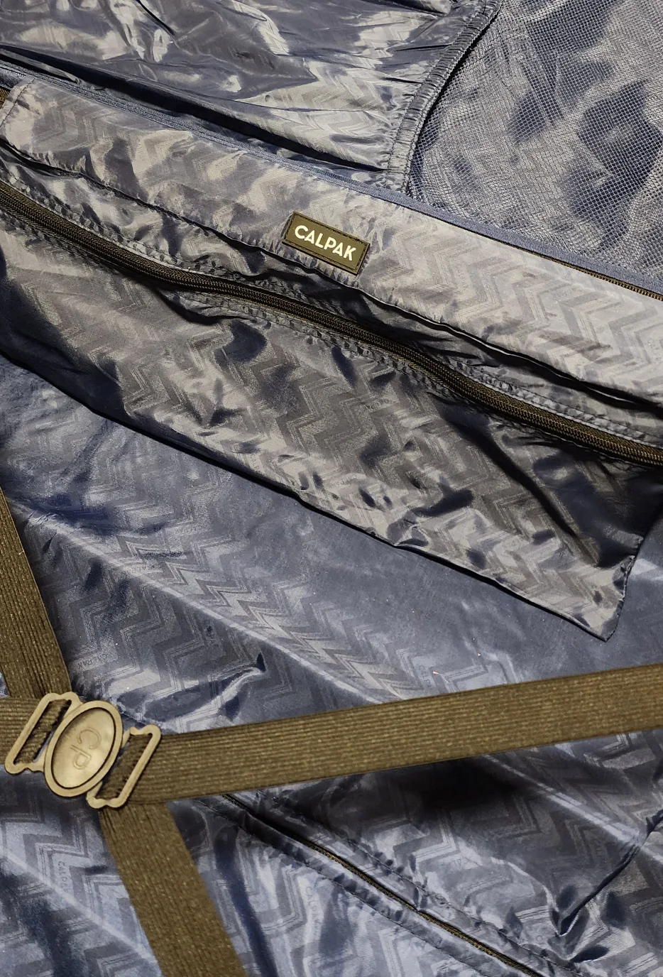 CALPAK 30-Inches Expandable Checked Luggage | Yellow | Hardshell image indicator(7)