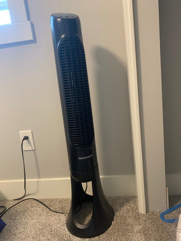 Honeywell QuietSet Tower Fan - photo 2
