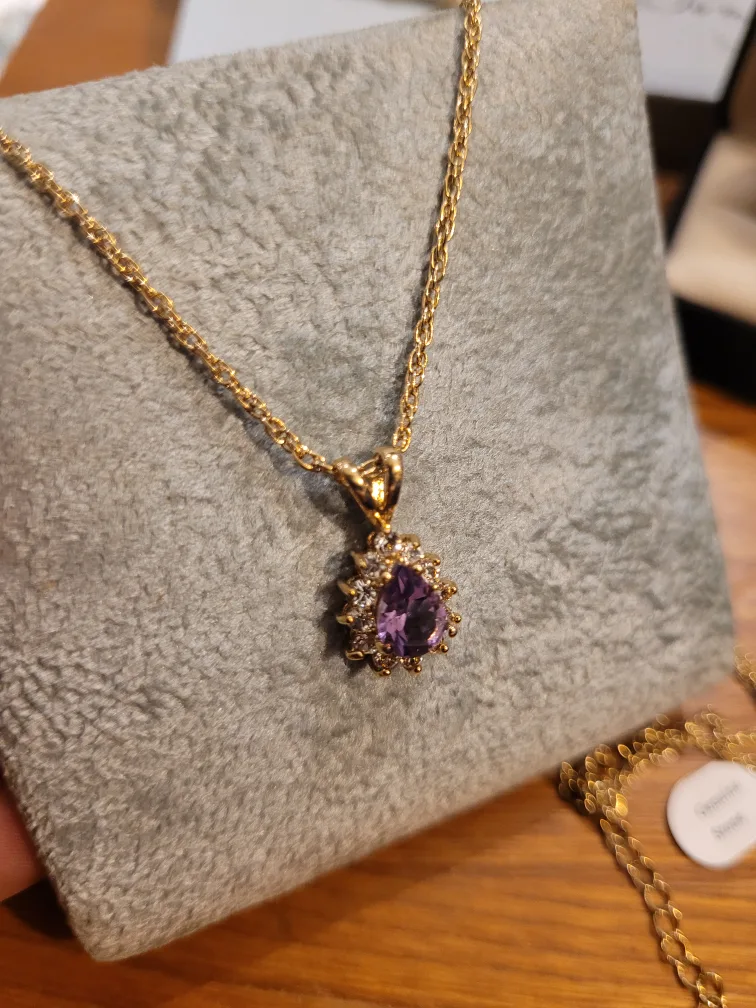 Lorus Sports Watch with Lumibrite or amethyst pendant image indicator(5)