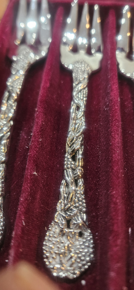 silver plate cocktail forks set of 6, by Neiman Marcus - photo 4