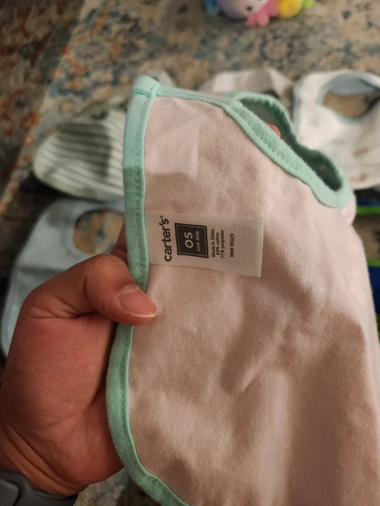 Carter's 6 Baby Bibs image indicator(3)