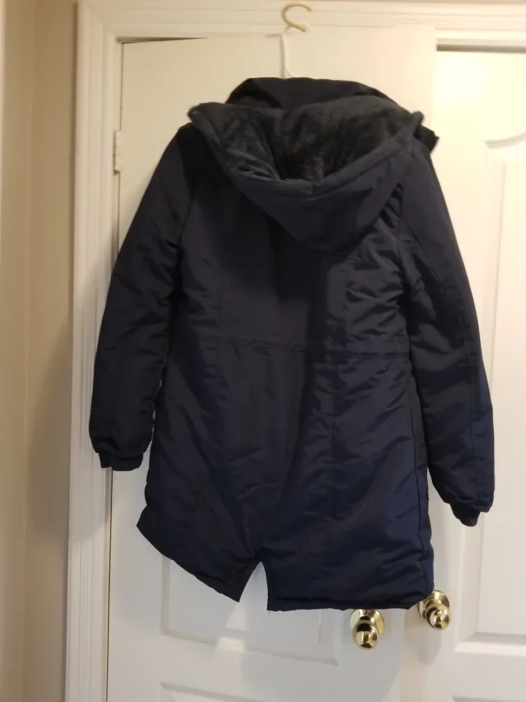 Youth XL winter coat brand new image indicator(6)