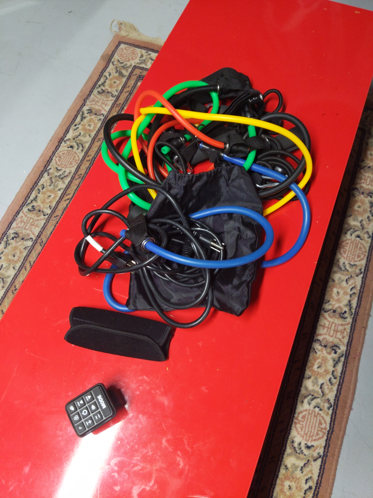 Me-pro Vibration Plate with Resistance Bands - photo 2