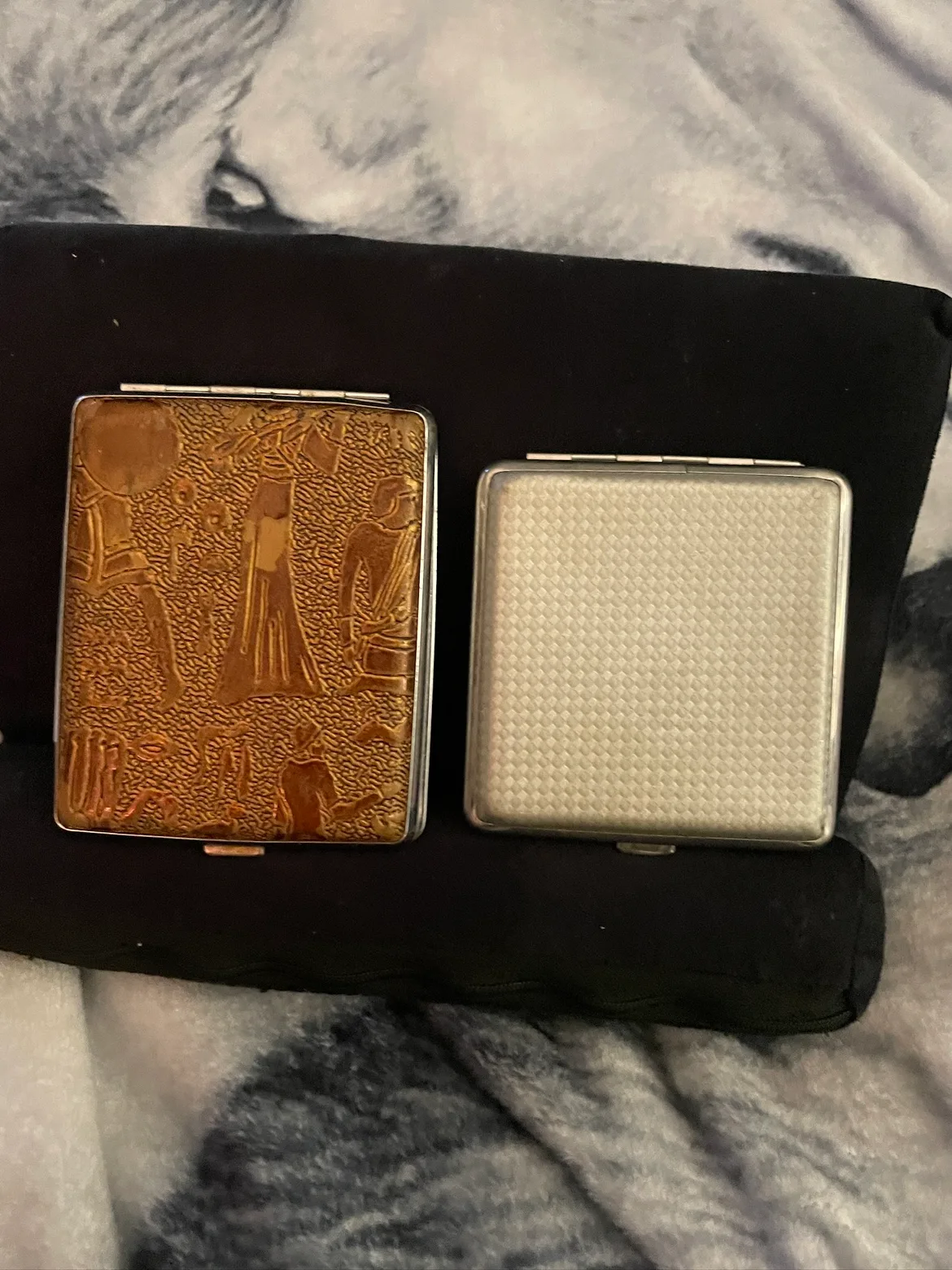 Two Vintage Cigarette Cases image indicator(7)
