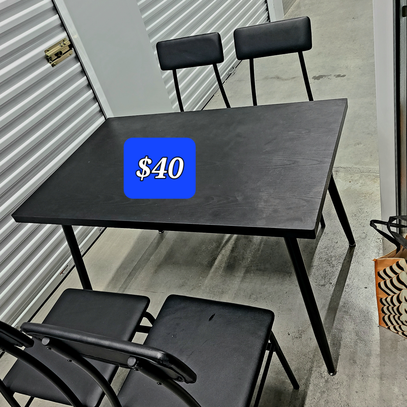 table with 4 chairs