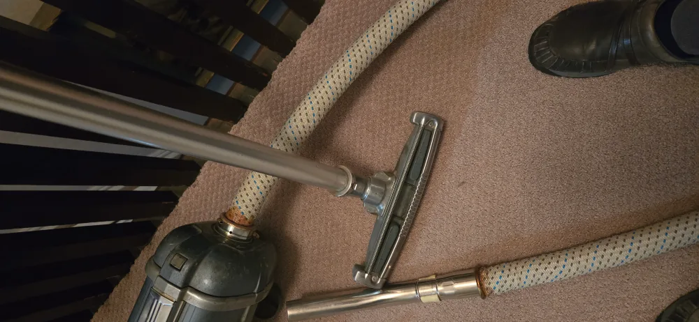 Vintage Electrolux Vacuum Cleaner image indicator(5)