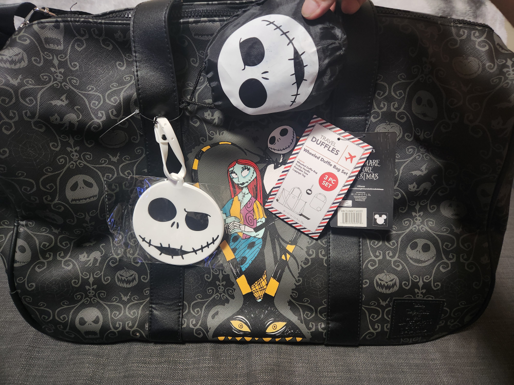 The Nightmare Before Christmas Wheeled Duffle Bag Set - photo 3