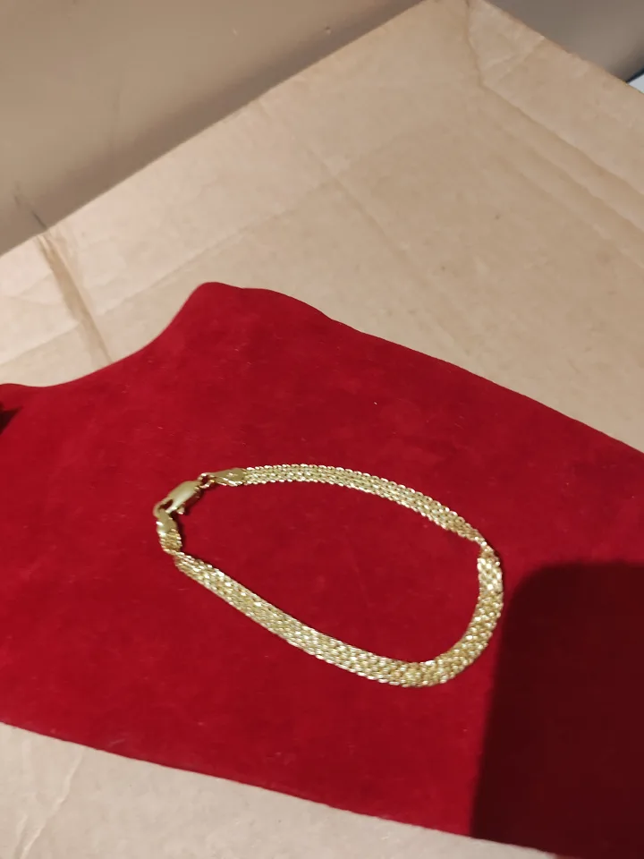 Gold Bracelet image indicator(4)