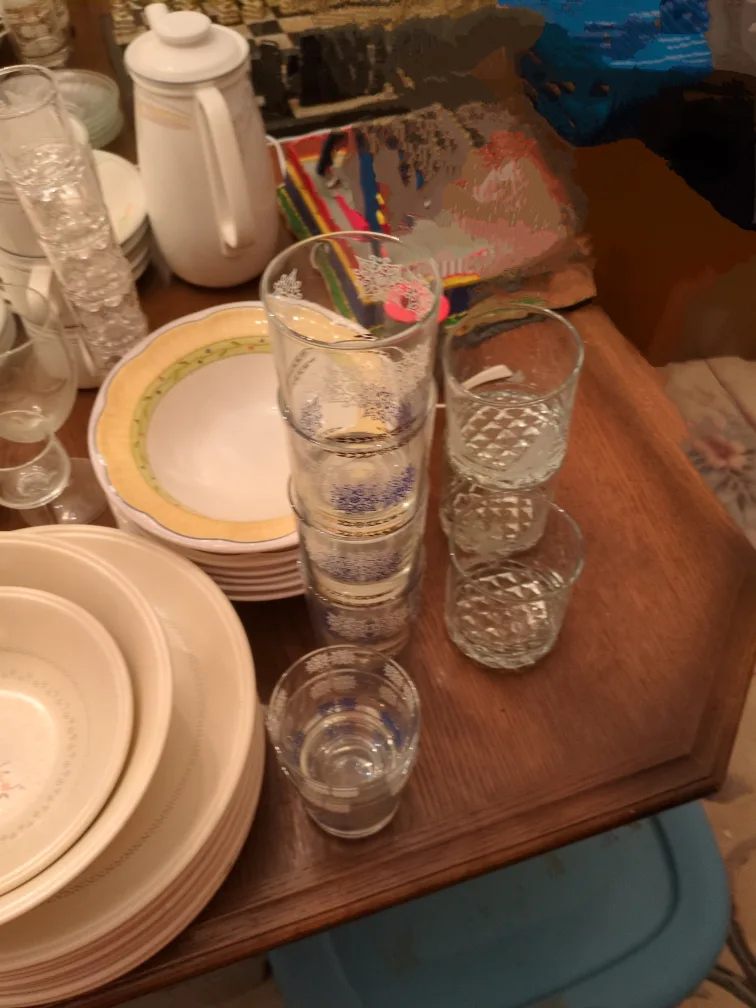 Large Set of Dinnerware and Glassware image indicator(3)