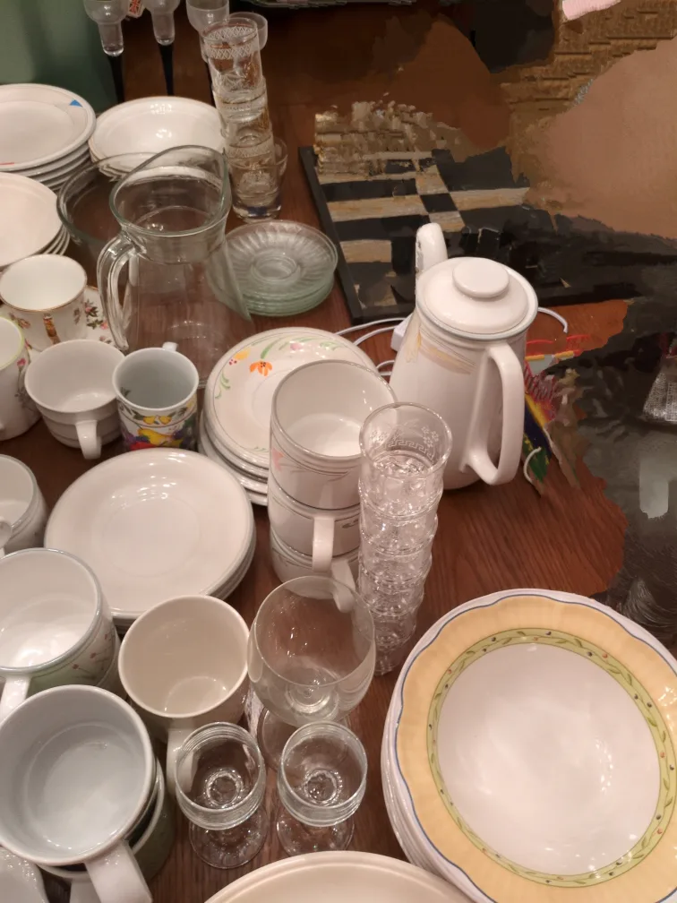 Large Set of Dinnerware and Glassware image indicator(4)