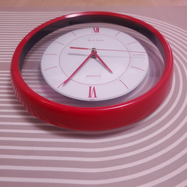 Daniel Dakota Statement Oval Acrylic Red Wall Clock - photo 4