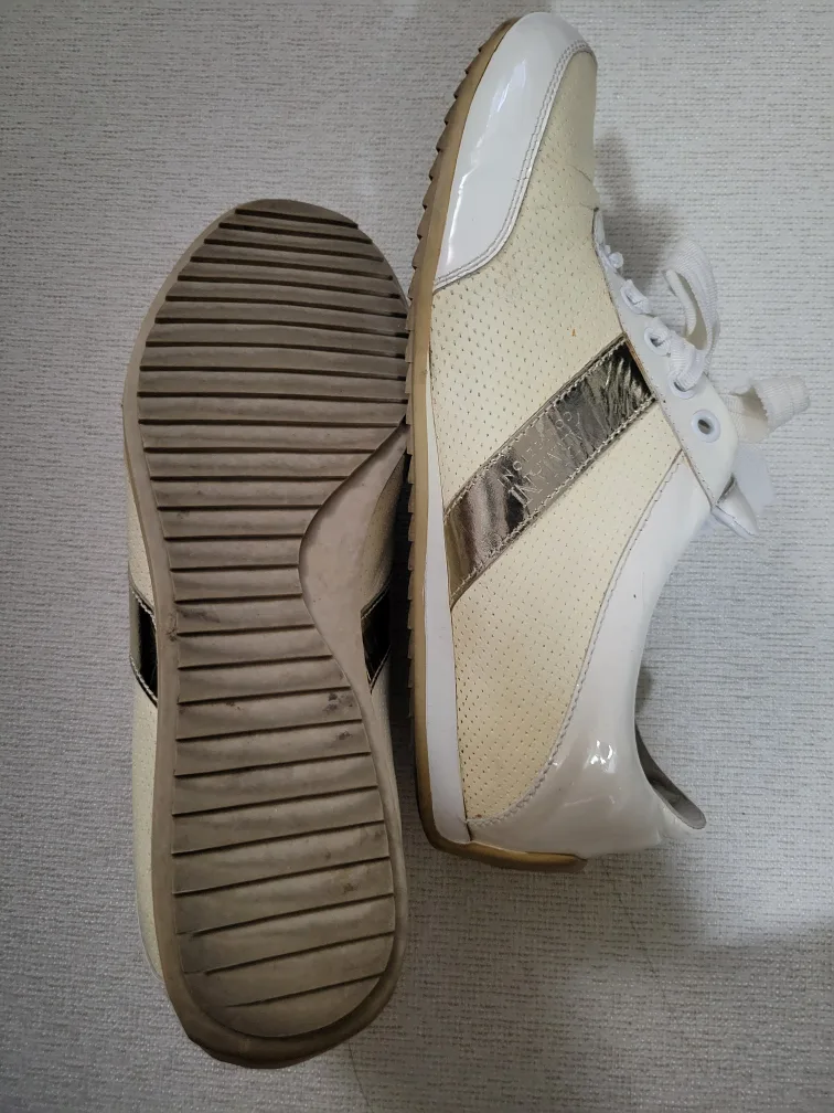 Armani Collezioni White & Gold Low Top Sneakers image indicator(3)
