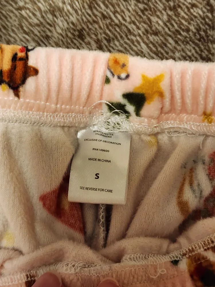 xmas cat pjs 😻 image indicator(5)