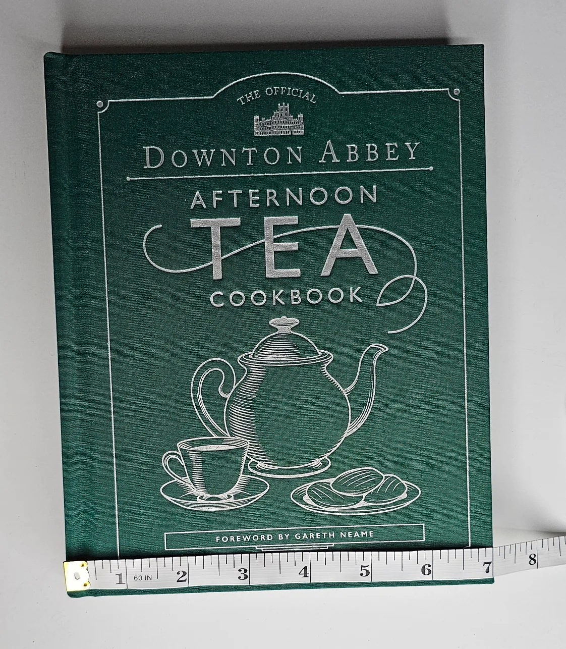 The Official Downton Abbey Afternoon Tea Cookbook image indicator(10)