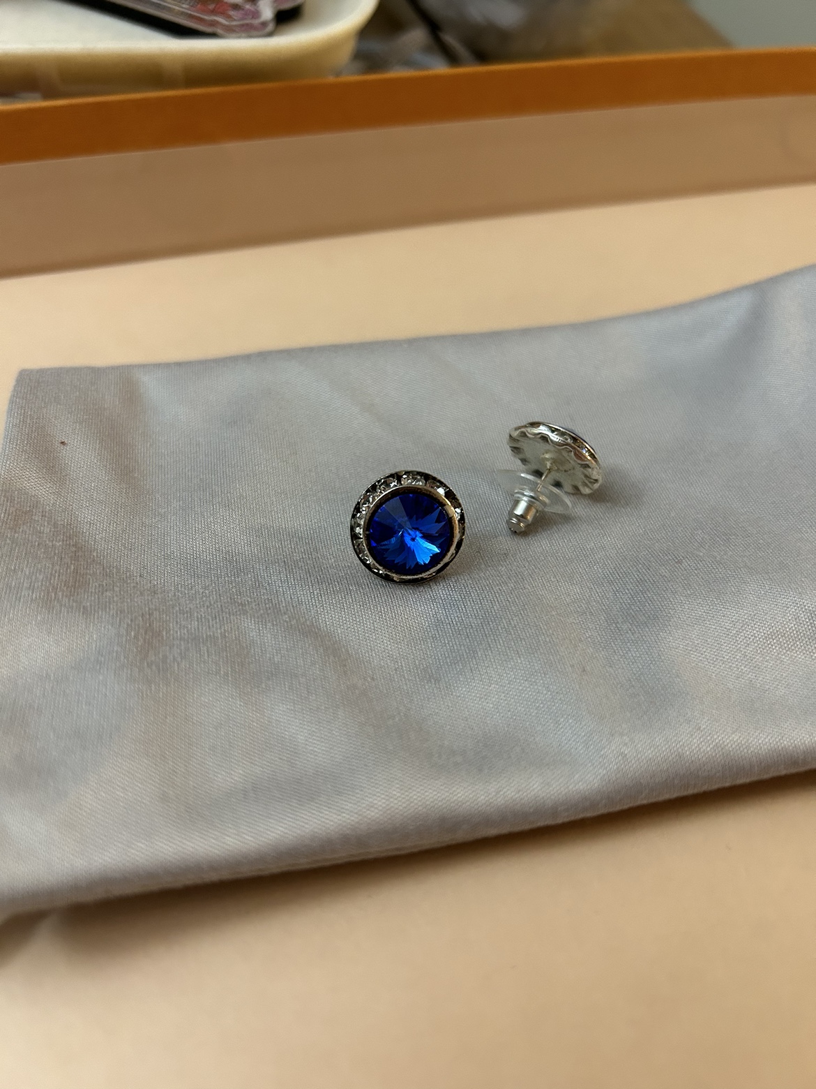 Blue Stud Earrings - photo 2