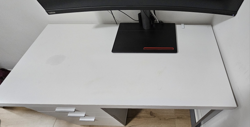 White Computer Desk with Drawers and chair