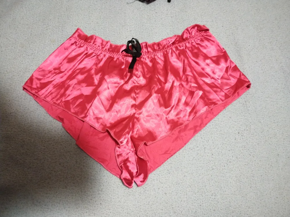 Pink and Black Lace Lingerie Set image indicator(5)