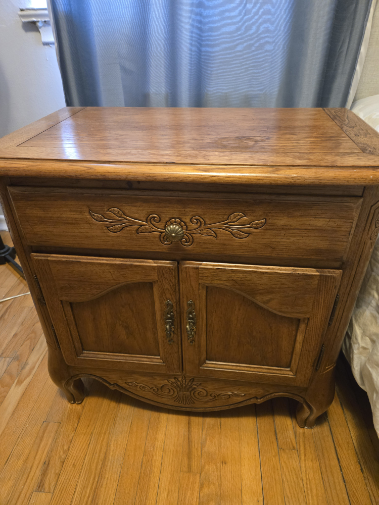 Wooden Nightstand - photo 2