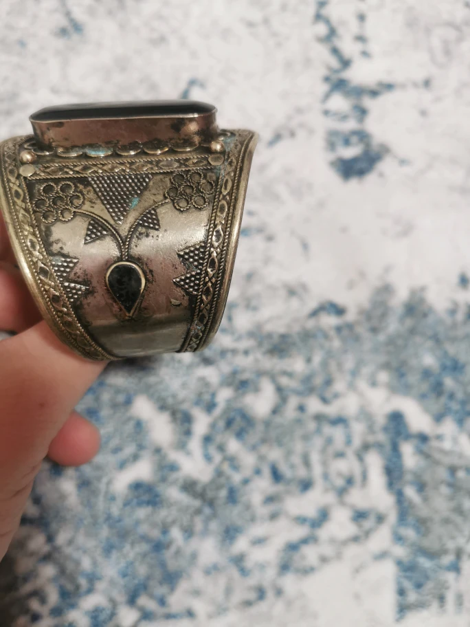 Vintage Silver Cuff Bracelet with Black Stone - photo 3