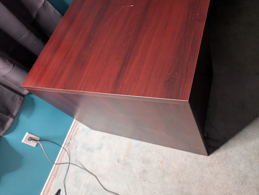 Large Brown Desk with 4Drawers image indicator(3)