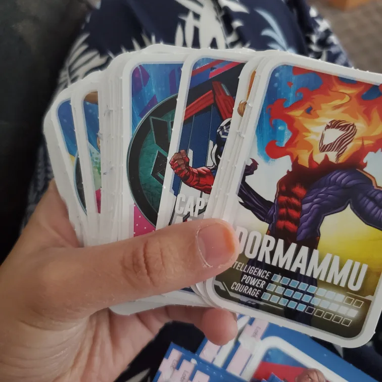 100 or so Loblaws Marvel Cards thumbnail
