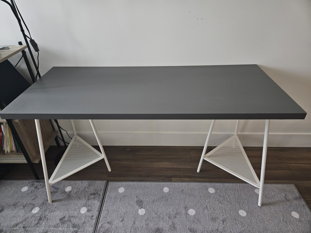 IKEA Desk with White Legs - photo 5